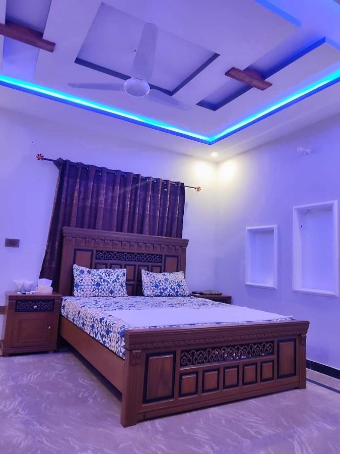 Lavish Residency Guest House Fasial Town ราวัลปินดี ภายนอก รูปภาพ