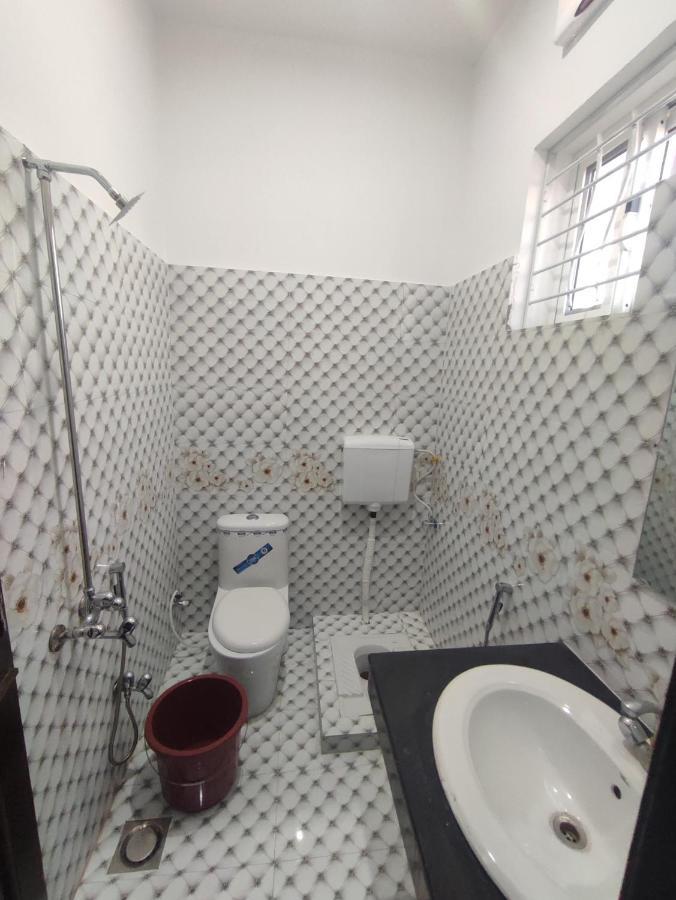 Lavish Residency Guest House Fasial Town ราวัลปินดี ภายนอก รูปภาพ