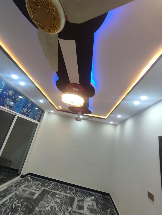 Lavish Residency Guest House Fasial Town ราวัลปินดี ภายนอก รูปภาพ