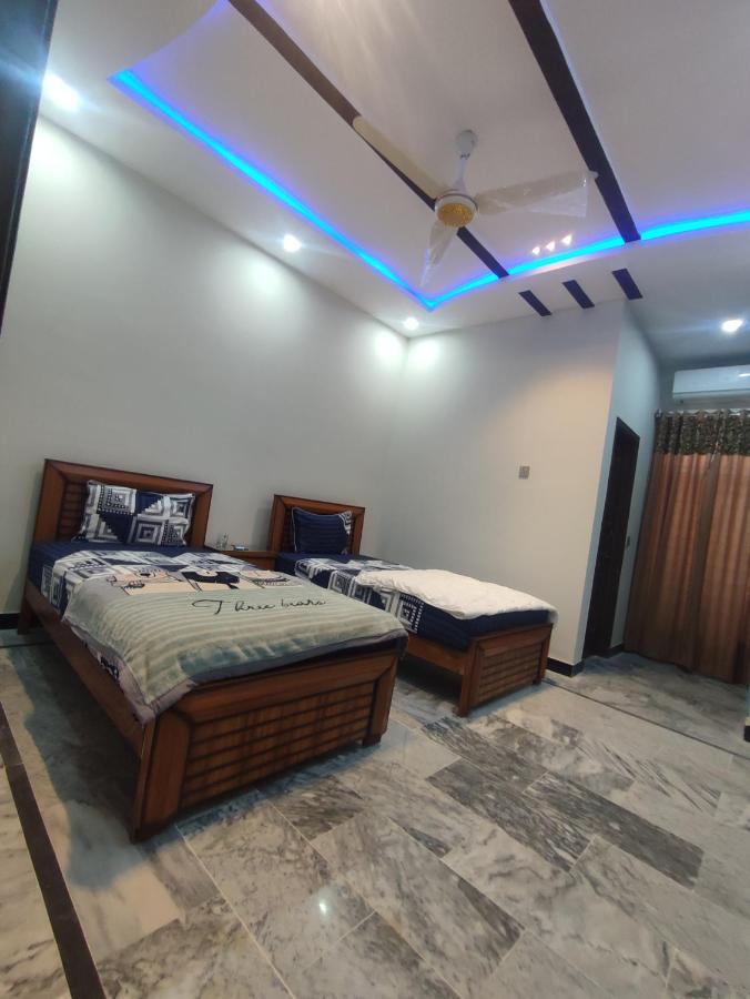 Lavish Residency Guest House Fasial Town ราวัลปินดี ภายนอก รูปภาพ