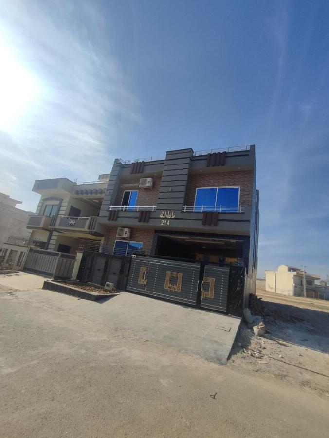 Lavish Residency Guest House Fasial Town ราวัลปินดี ภายนอก รูปภาพ